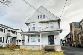 1548 Monsey Ave in Scranton, PA - Building Photo - Building Photo