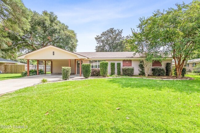 property at 307 Marilyn Dr
