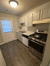 3909 Overland Hts in Greensboro, NC - Building Photo - Building Photo