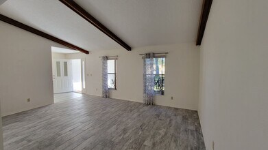 3716 S Blue Sky Point in Homosassa, FL - Building Photo - Building Photo