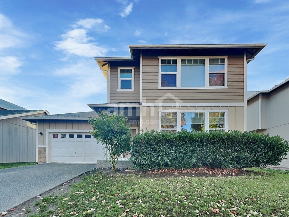 2116 182nd Street Ct E in Spanaway, WA - Building Photo