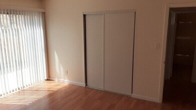 168 Sundance Shores Dr in Laughlin, NV - Building Photo - Building Photo