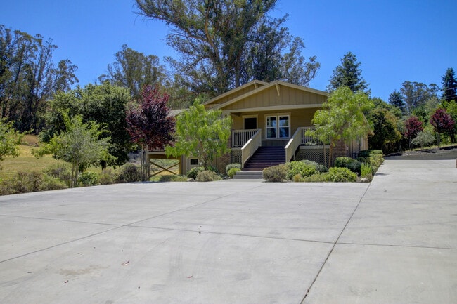 2891 I St in Petaluma, CA - Building Photo - Building Photo