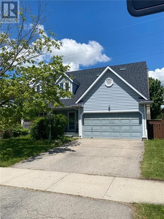 property at 39 Pacific Pl