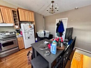 21 Symphony Rd, Unit 46 in Boston, MA - Foto de edificio - Building Photo