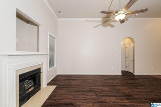 304 Oakwell Cir in Calera, AL - Building Photo - Building Photo