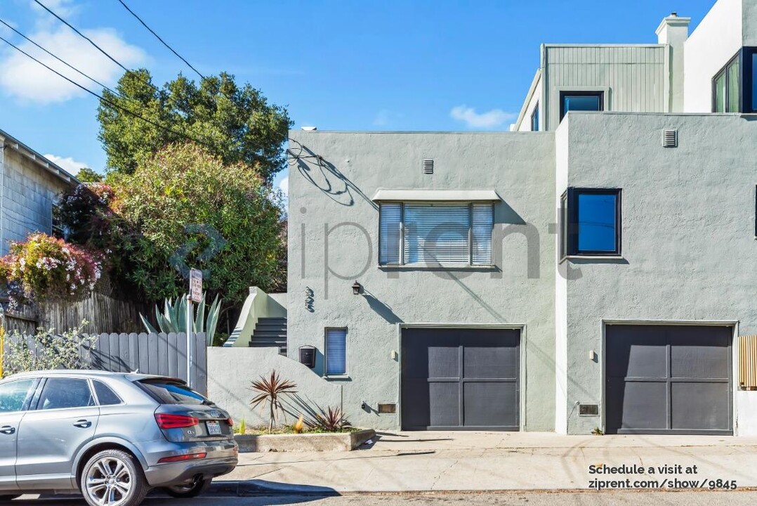 325 Fairmount Ave in Oakland, CA - Building Photo