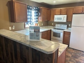 605 N Daisy Ave in Sioux Falls, SD - Building Photo - Building Photo