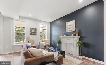 2408 Liberty Heights Ave in Baltimore, MD - Building Photo - Building Photo