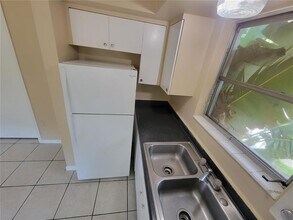 698 Union St in Dunedin, FL - Building Photo - Building Photo