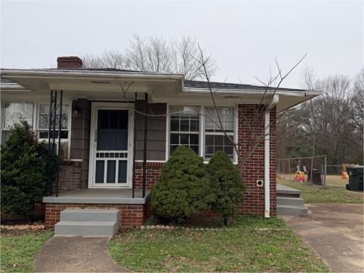 205 White Oak Dr, Unit B