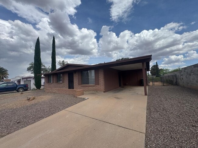 5056 E Evergreen Dr in Sierra Vista, AZ - Building Photo - Building Photo