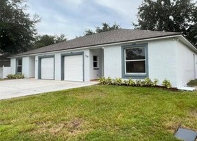722 Lucaya Dr in Kissimmee, FL - Building Photo