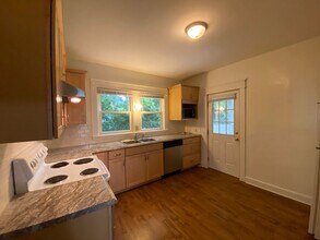 315 E University St in Bloomington, IN - Building Photo - Building Photo