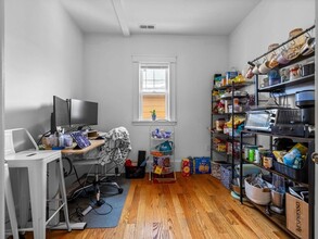 78 Bowdoin St in Medford, MA - Foto de edificio - Building Photo