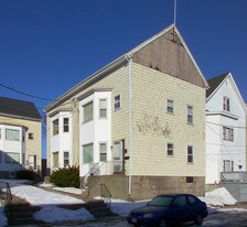 27-35 Carver St in Fall River, MA - Building Photo