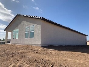 920 Echo Ct in Wickenburg, AZ - Foto de edificio - Building Photo