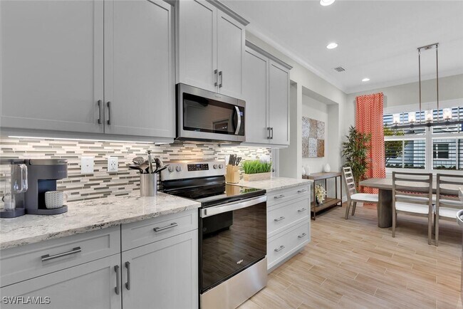 7110 Cayo Coco Ln in Naples, FL - Building Photo - Building Photo