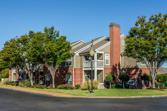 Madison at Schilling Farms in Collierville, TN - Foto de edificio - Building Photo