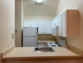 3901 SW 27th St in Gainesville, FL - Building Photo - Building Photo