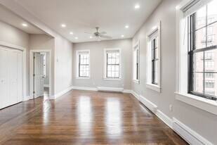 534 Tremont St, Unit 4 in Boston, MA - Building Photo