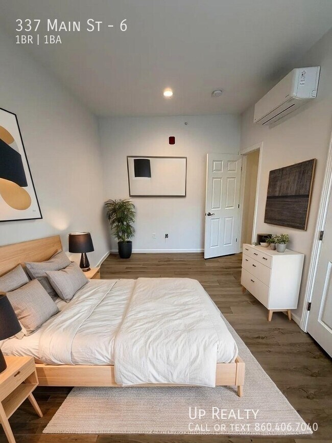 337 Main St in West Haven, CT - Building Photo - Building Photo