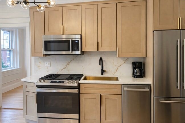 4 Chiswick Rd in Boston, MA - Building Photo - Building Photo