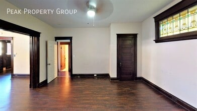 2354 Stratford Ave in Cincinnati, OH - Building Photo - Building Photo