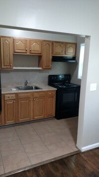 5905 Grace Ave photo'