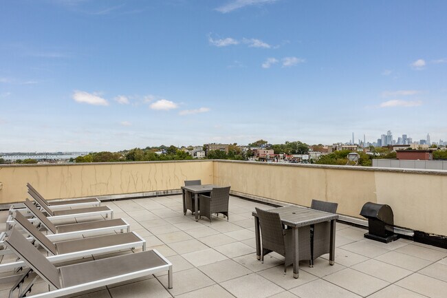 55 Skillman Ave in Jersey City, NJ - Foto de edificio - Interior Photo