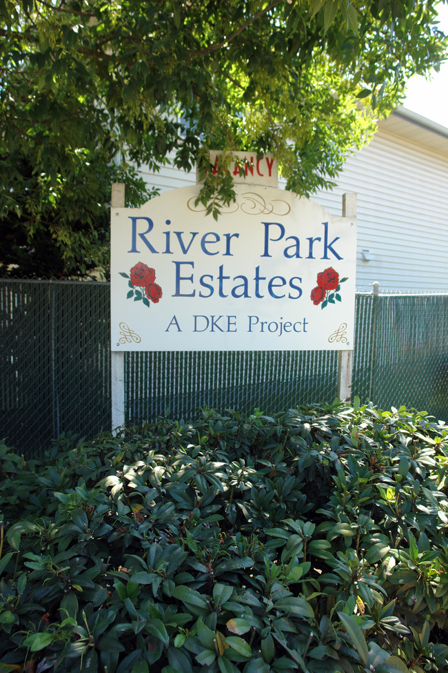 River Park Estates in Eugene, OR - Foto de edificio - Building Photo