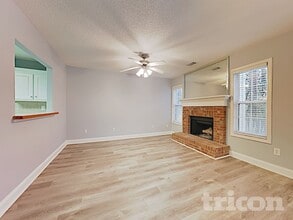 3236 Glenloch Pl in Lawrenceville, GA - Foto de edificio - Building Photo