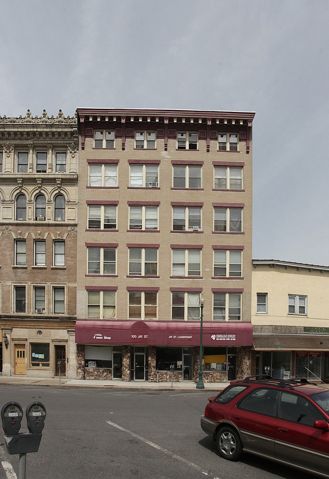 100 Jay St in Schenectady, NY - Foto de edificio - Building Photo