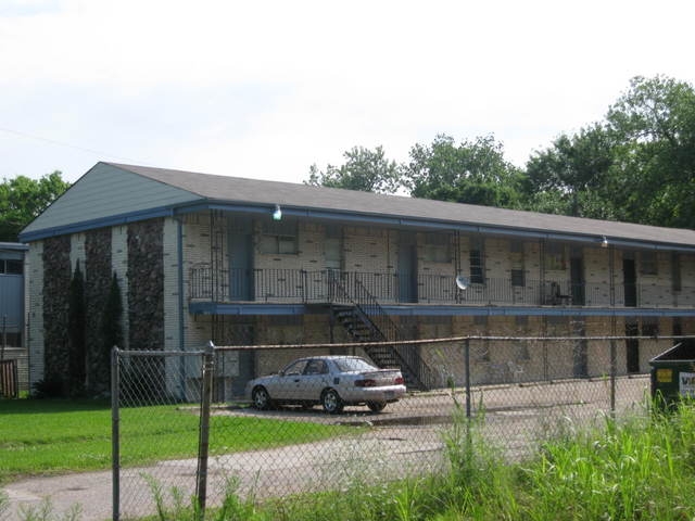 Wipprecht Apartments in Houston, TX - Building Photo - Building Photo