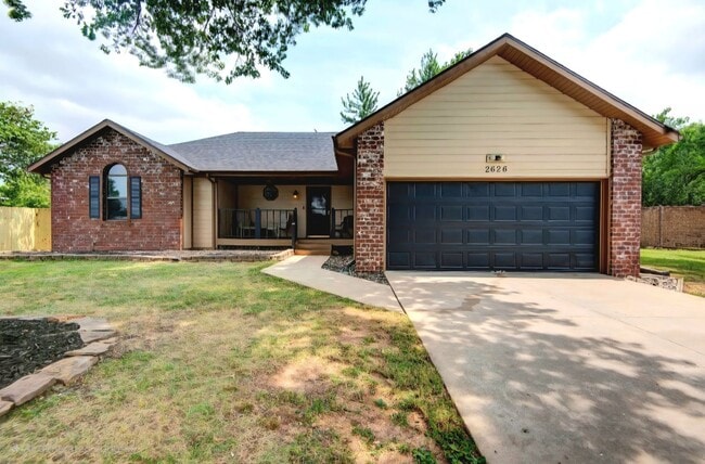 property at 2626 N Wildberry Ct