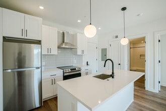 The Marc in Philadelphia, PA - Foto de edificio - Interior Photo