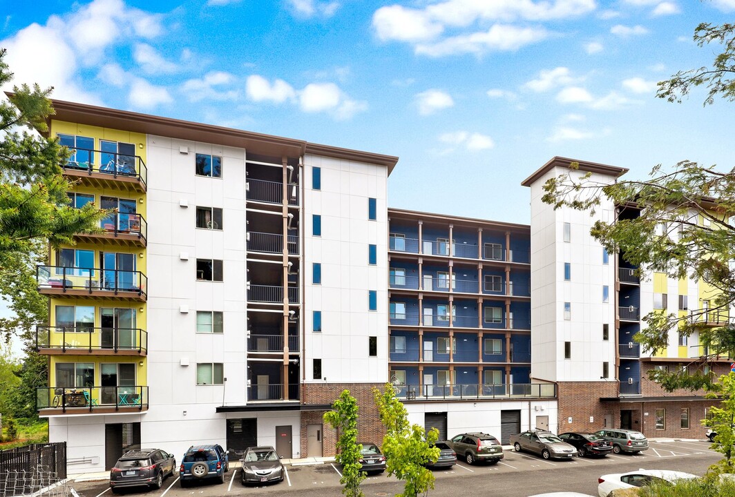 Samish Flats  Luxury Apartment Homes! in Bellingham, WA - Foto de edificio