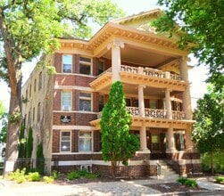 265 Dayton Ave S in St. Paul, MN - Building Photo - Building Photo