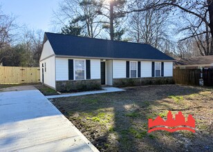 3883 Drayon Cove in Memphis, TN - Building Photo - Building Photo