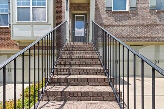 2086 Cobblestone Cir NE in Atlanta, GA - Building Photo - Building Photo