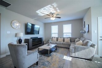 749 Cromane Rd in Fort Worth, TX - Building Photo - Building Photo