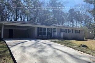 3850 Bright Star Rd in Douglasville, GA - Building Photo