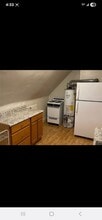 1304 W 102nd St, Unit 3rd floor in Cleveland, OH - Foto de edificio - Building Photo