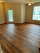 Villas Of Greenville in Greenville, TX - Foto de edificio - Building Photo