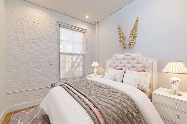 7 Rivington St in New York, NY - Building Photo - Building Photo