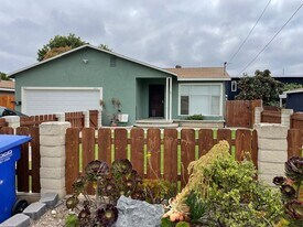 1245 11th St in Imperial Beach, CA - Building Photo