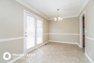 5001 Pebble Creek Dr in Nashville, TN - Building Photo - Building Photo
