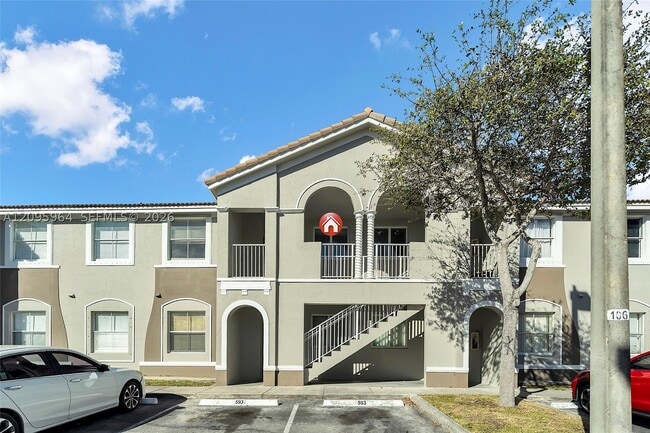 property at 1543 SE 25th St