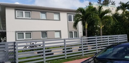 1035 Euclid Ave in Miami Beach, FL - Building Photo - Building Photo