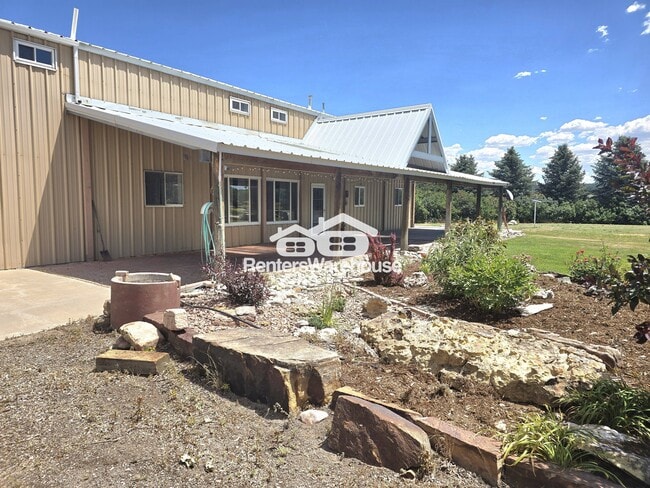 999 Castlewood Dr in Franktown, CO - Building Photo - Building Photo